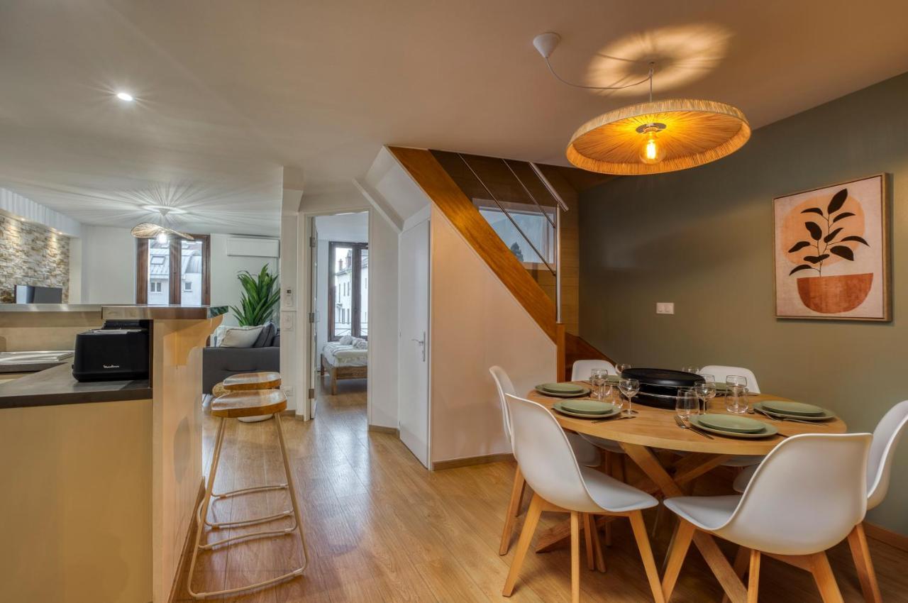 Le Carnot - Mycosyapart, Duplex Coeur De Ville Et Lac, Climatise Annecy Bagian luar foto